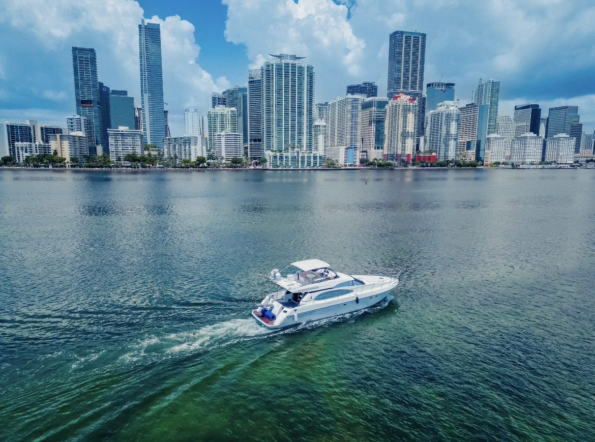 Azimut 62ft Yacht $1600 | Miami 89 Foto 8 14 23 3 10 24 p.m