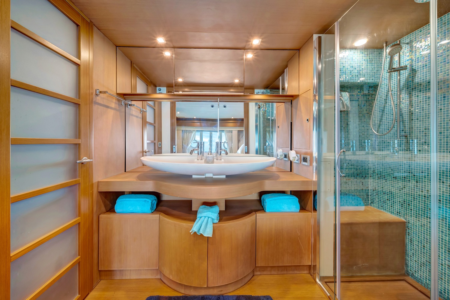 Ferretti 95ft Yacht $3200 | Miami 99 IMG 20240618 WA0012