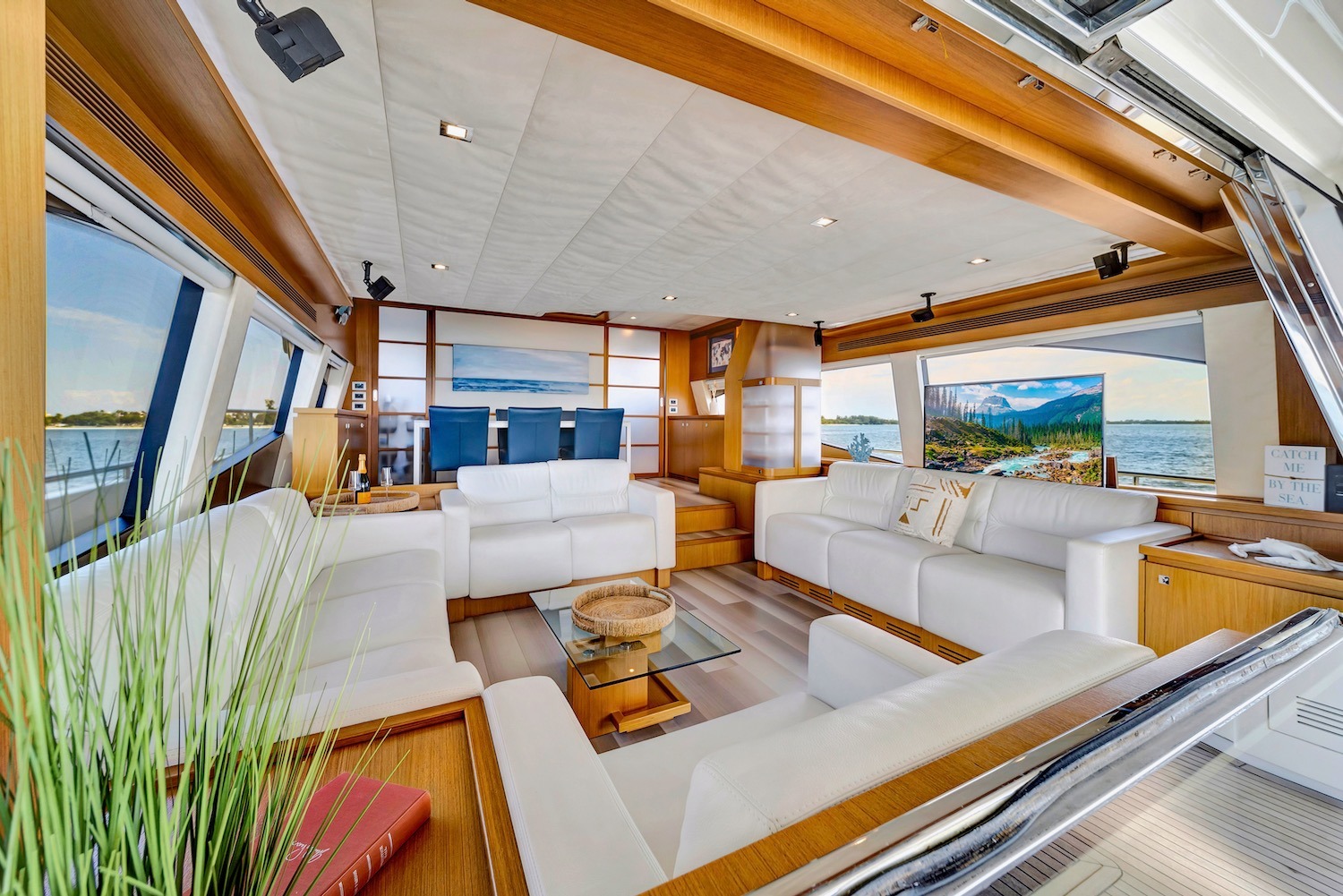 Ferretti 95ft Yacht $3200 | Miami 103 IMG 20240618 WA0033