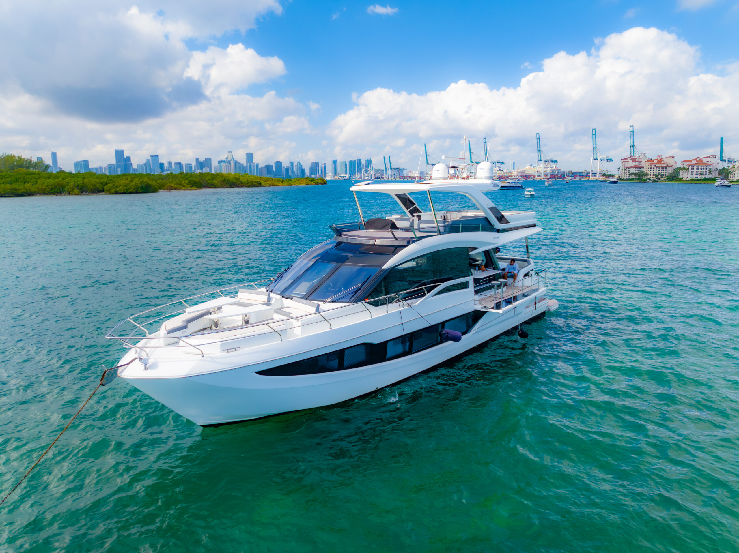 Galeon 70' Flybridge $2250 | Miami 1 1 scaled