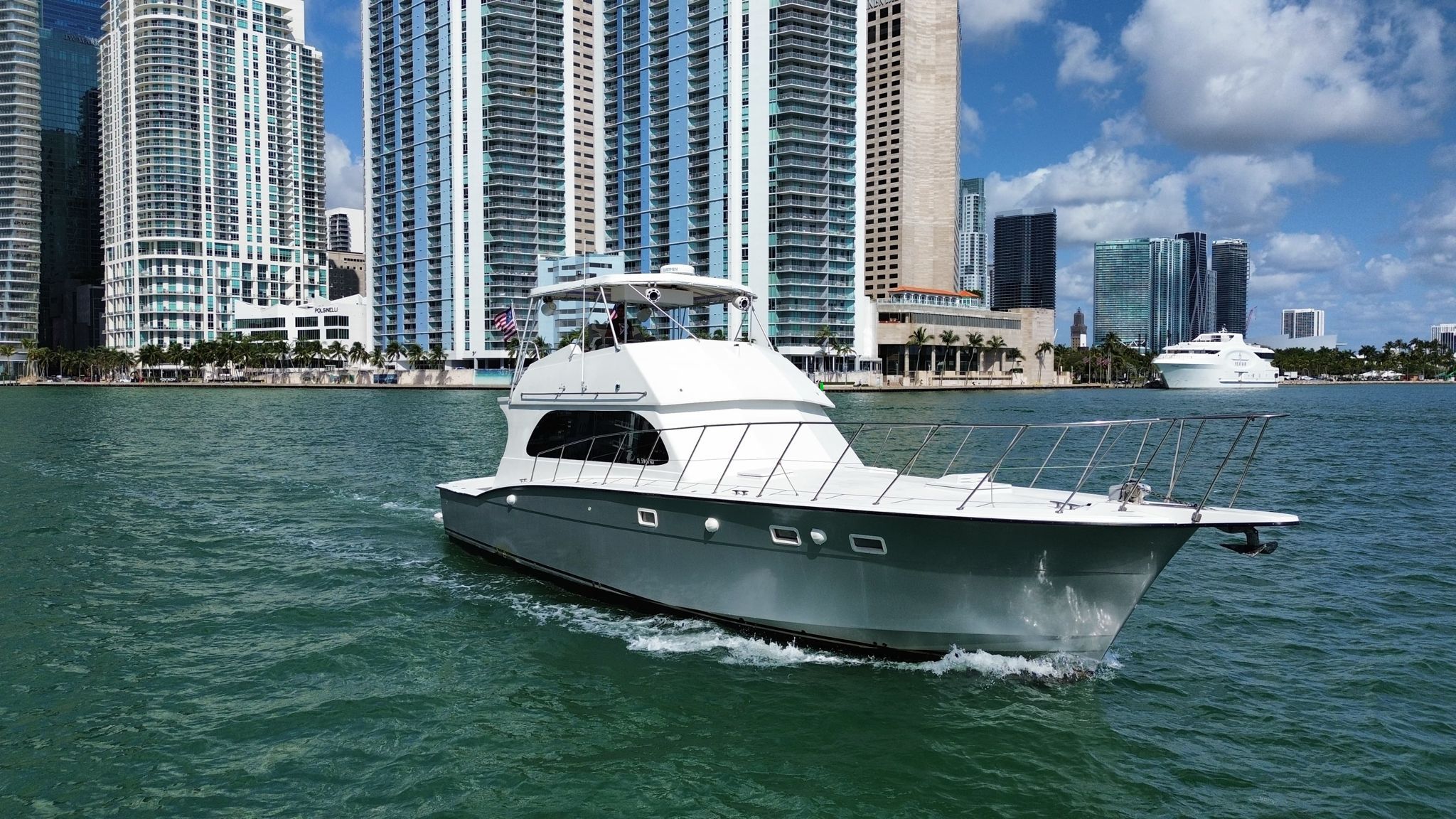 55ft Hatteras $800.00 85 IMG 20250325 WA0030