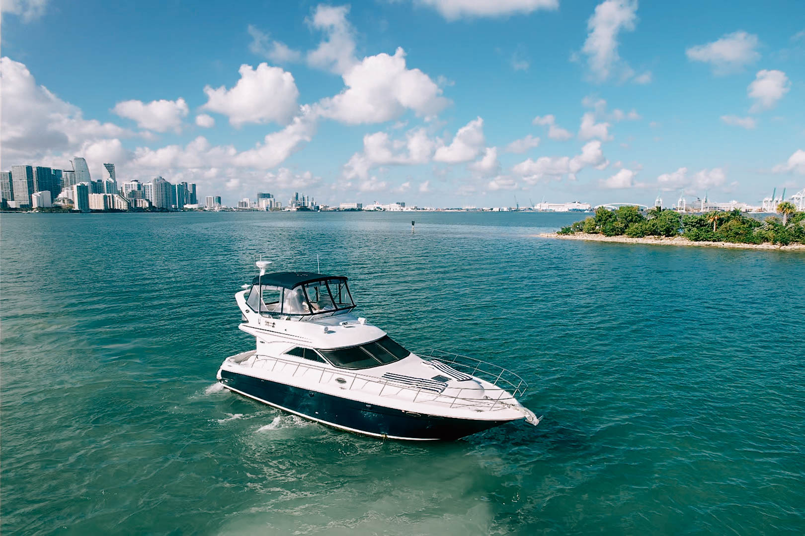 %Miami Yacht Rentals%